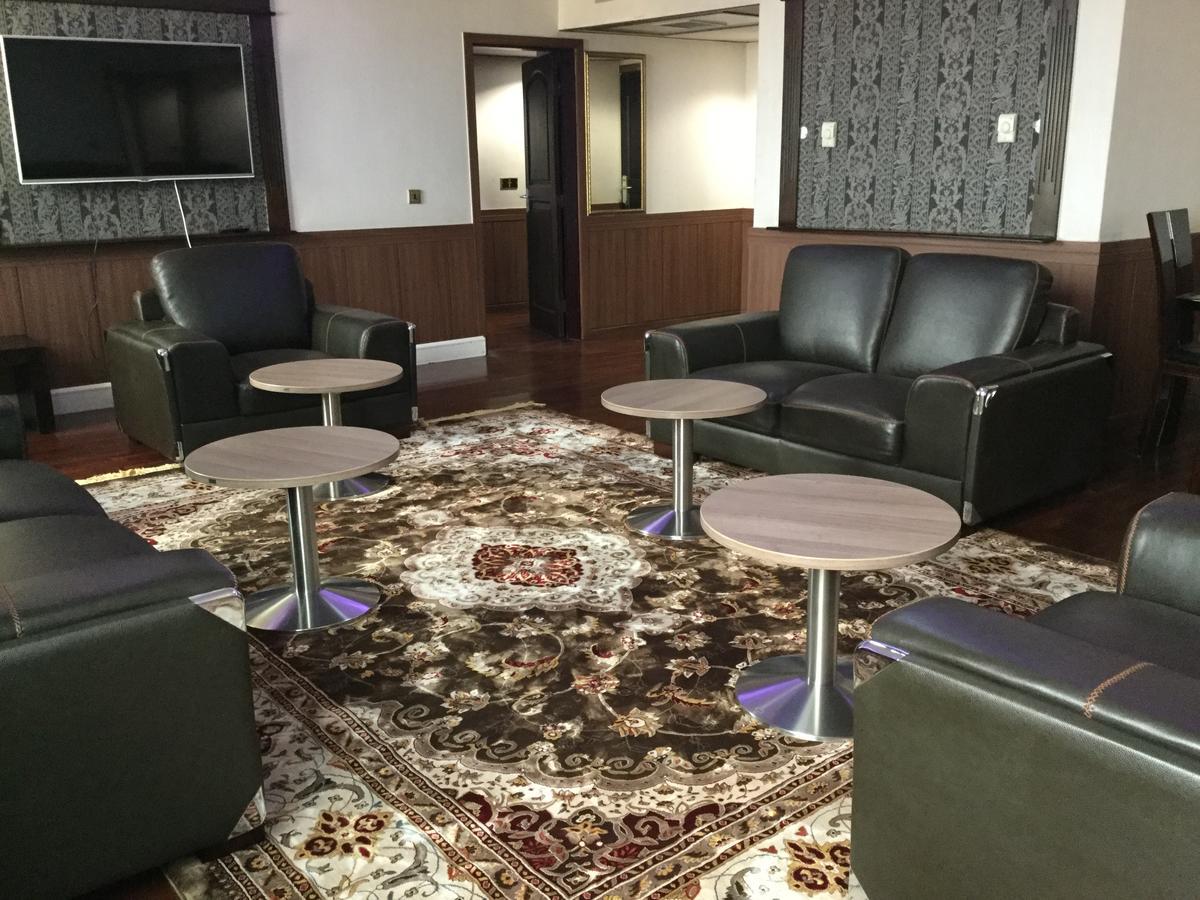 Lagos Travel Inn Ikeja Dış mekan fotoğraf