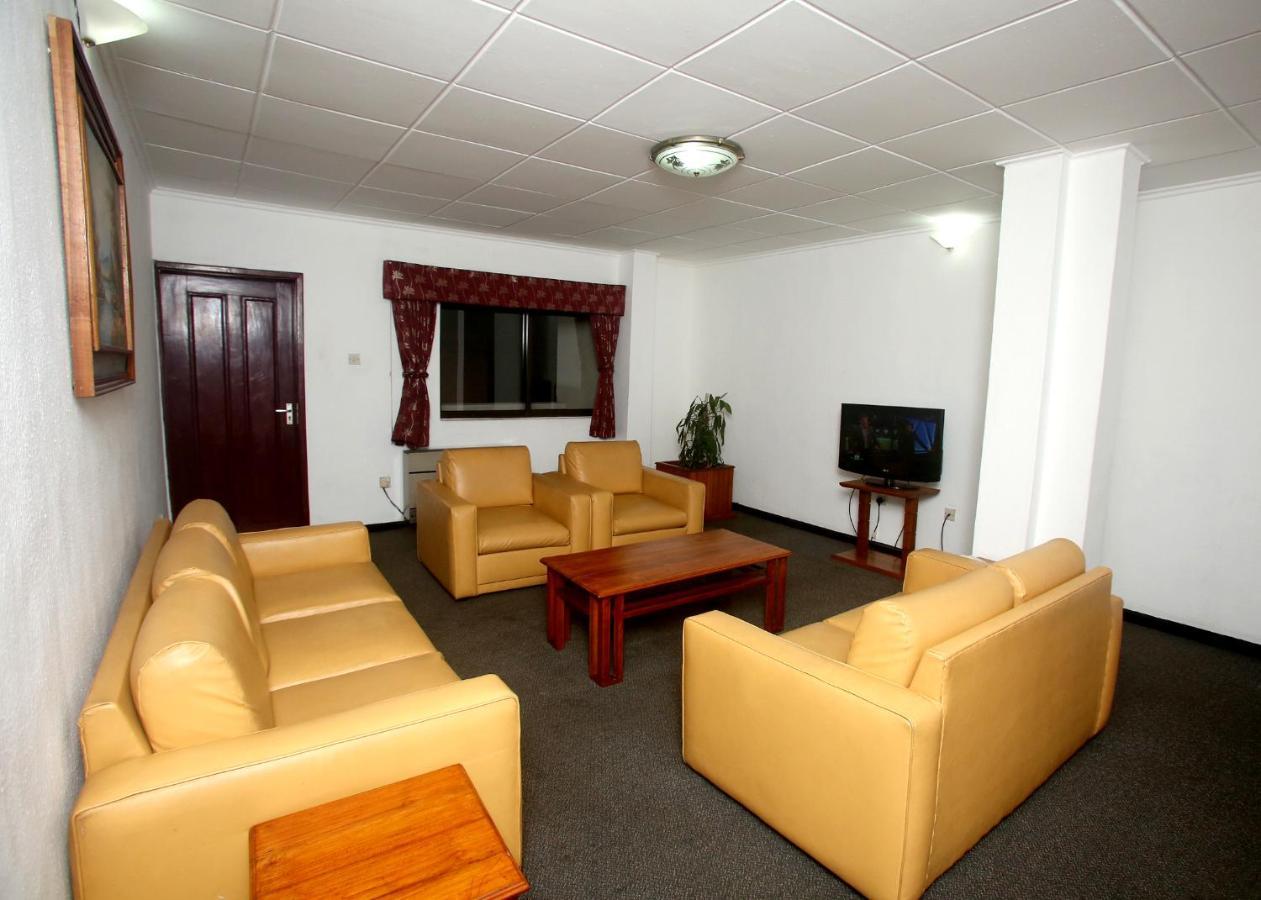 Lagos Travel Inn Ikeja Dış mekan fotoğraf